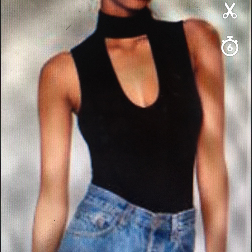 Nastygal brand new tank with cut out
