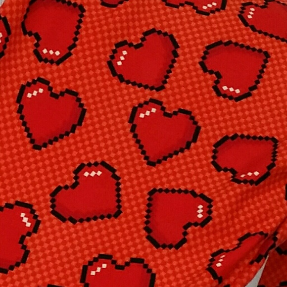 OS LULAROE LEGGINGS Pixilated Hearts - Picture 2 of 2