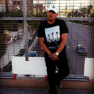 Meet your Posher, Raymond