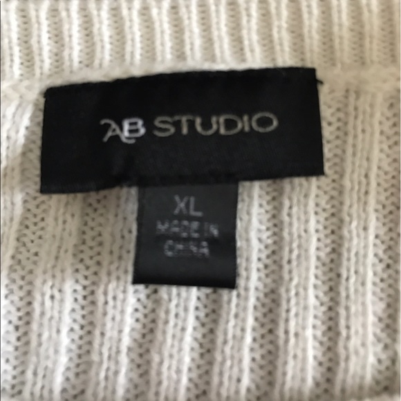 Striped sweater - Picture 2 of 2