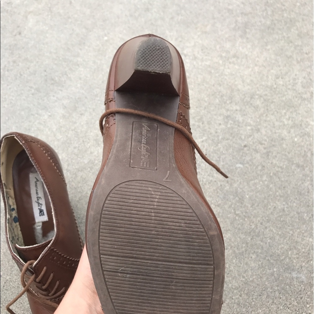 Shoes - Picture 3 of 4