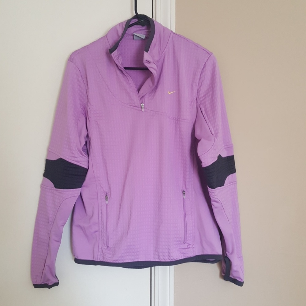 Nike Women's sphere thermal