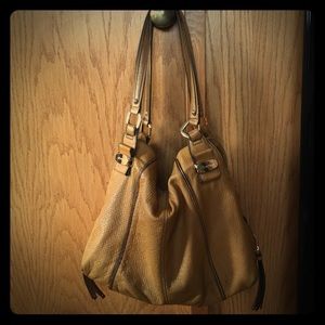 Textured B Makowsky leather Purse