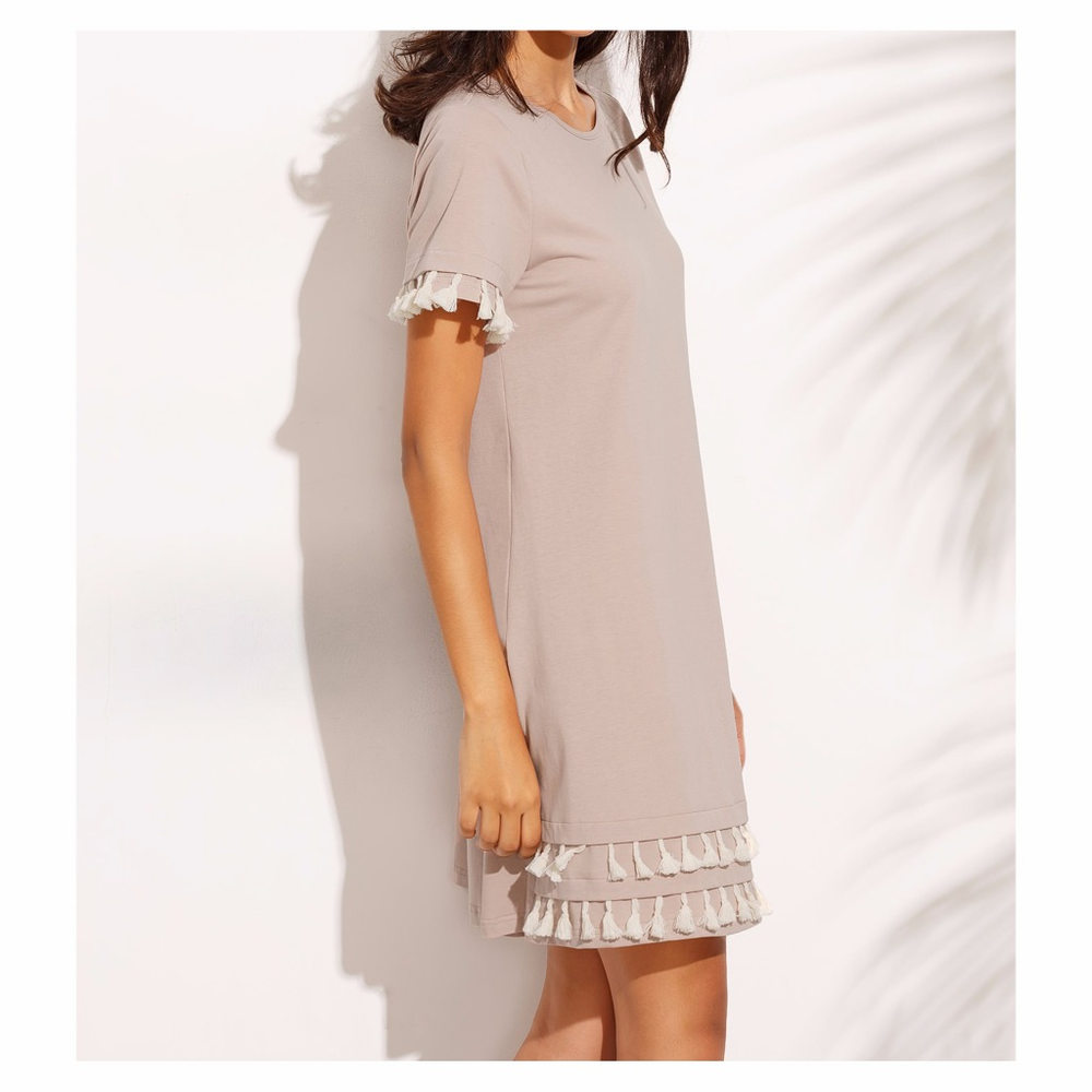 Beige and White Short Sleeve Tassel Shift Dress - Picture 2 of 8