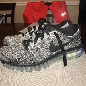 Mens Nike Air Max Flyknit