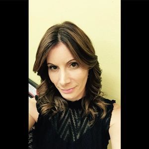 Meet your Posher, Candice