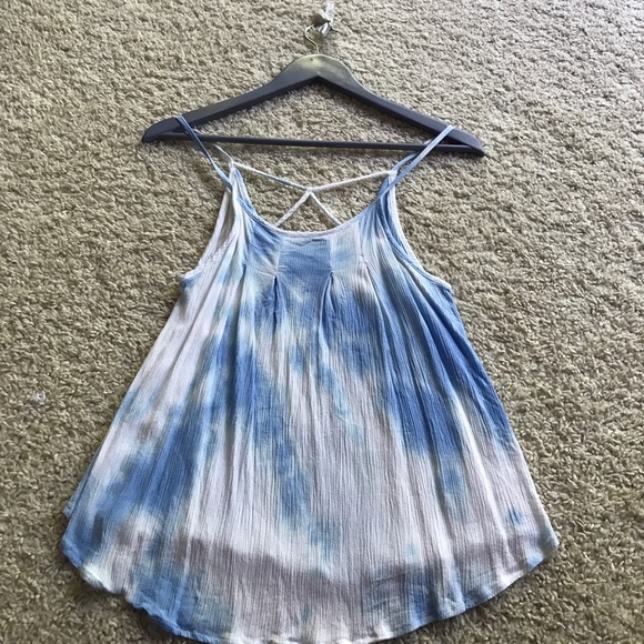 Size S // Faded Blue and White Tank - Picture 2 of 4