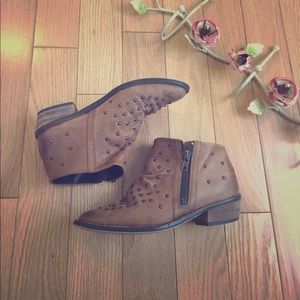 Boots tan lather