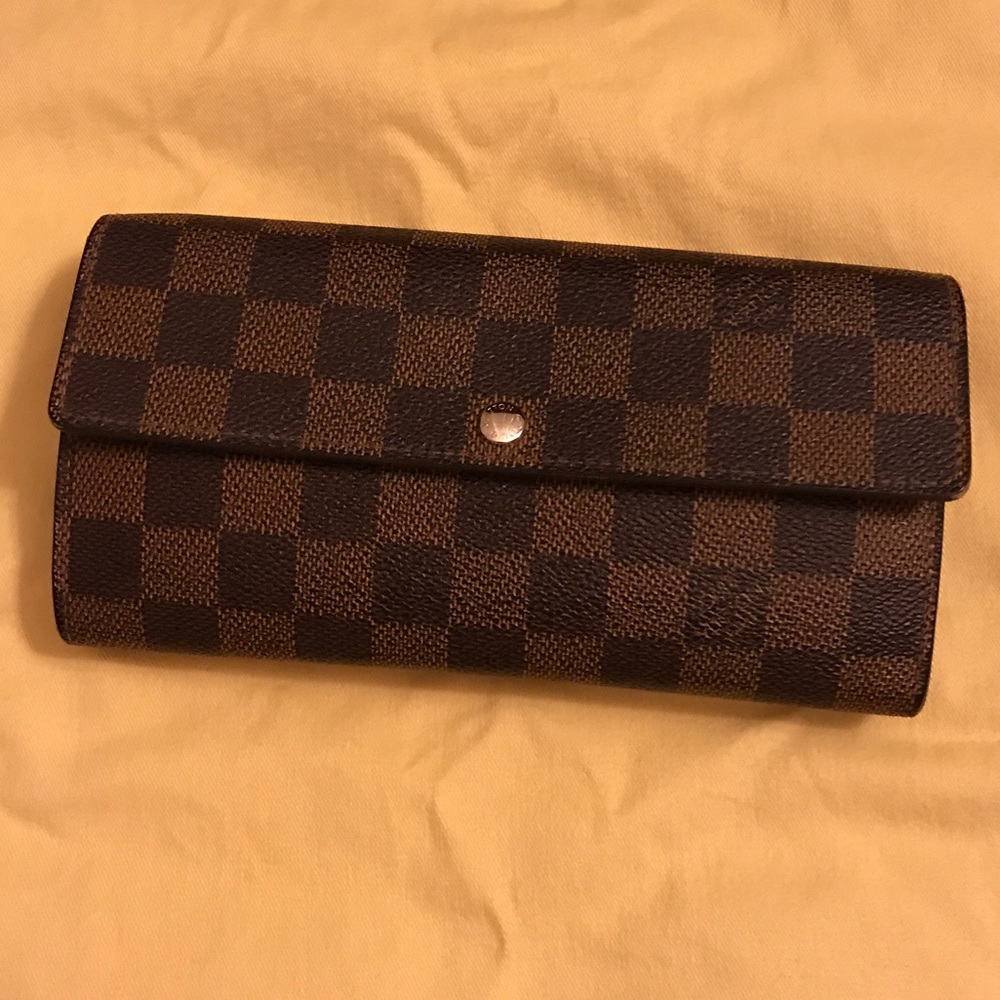 Authentic Louis Vuitton wallet