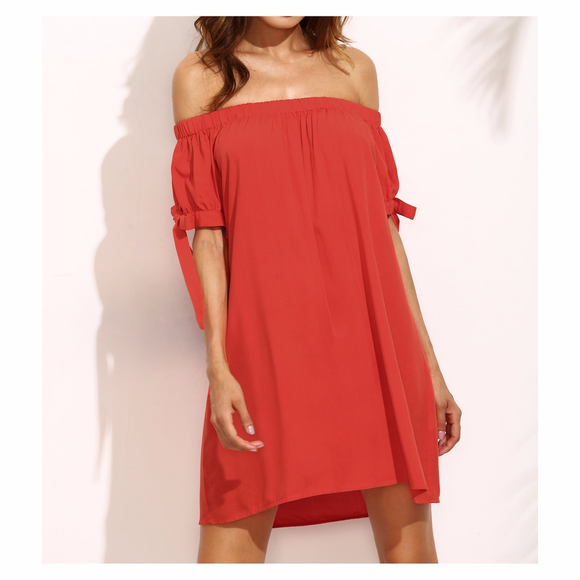 ❗️LAST ONE ❗️Red Off the Shoulder Bow Shift Dress - Picture 2 of 8