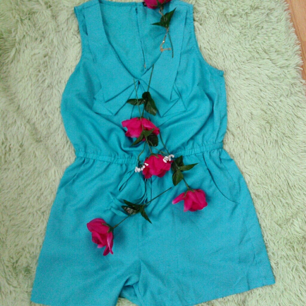 Blue Romper with Pockets!