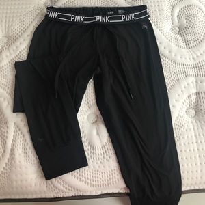 Pink joggers 💕