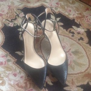 Banana Republic open heel pumps in black size 9.5