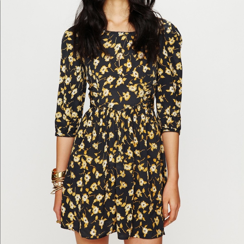 F r e e  P e o p l e • Floral dress