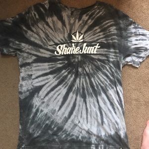 Shake junt t shirt