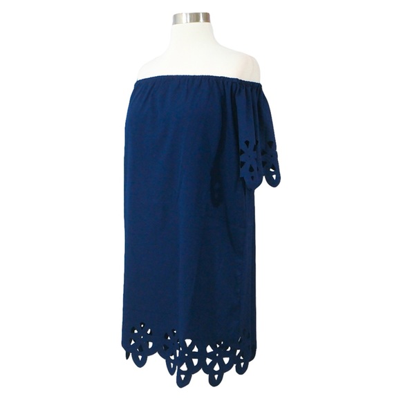 ❗️FINAL PRICE❗Navy Blue Off Shoulder Cut Out Dress - Picture 6 of 8