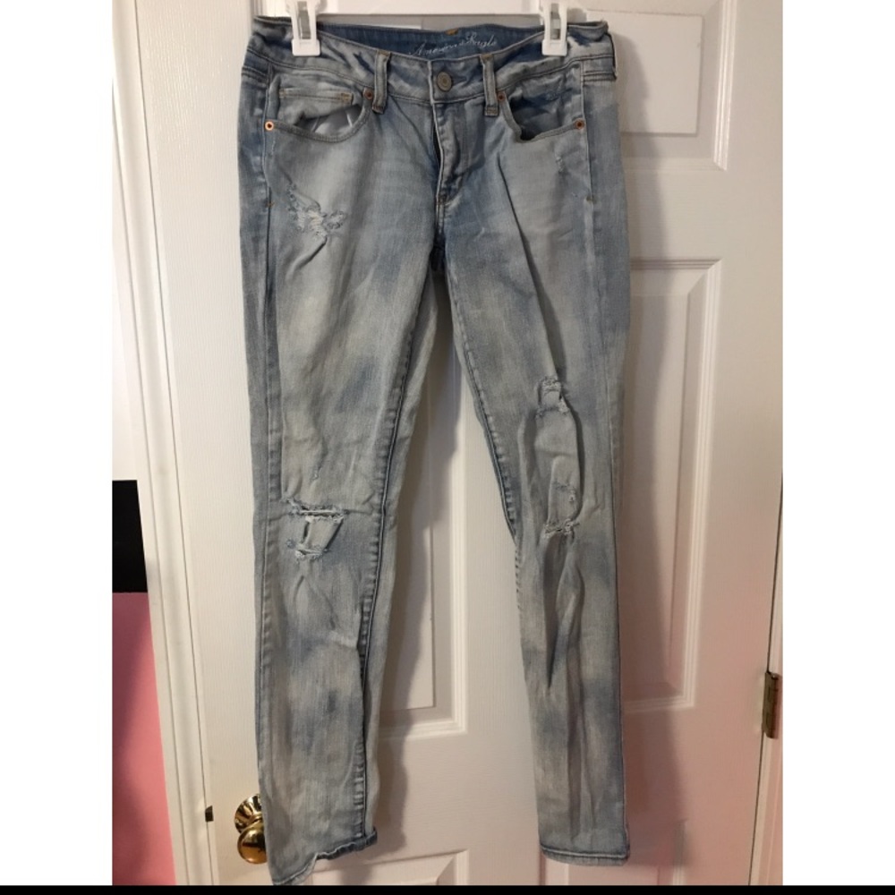 American Eagle Ripped skinny jeans