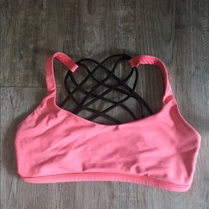Lululemon bra.