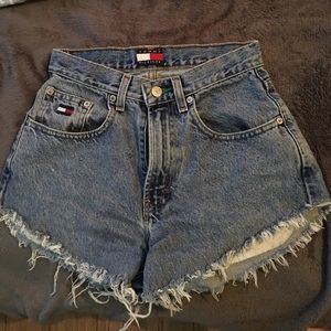 High waisted jeans