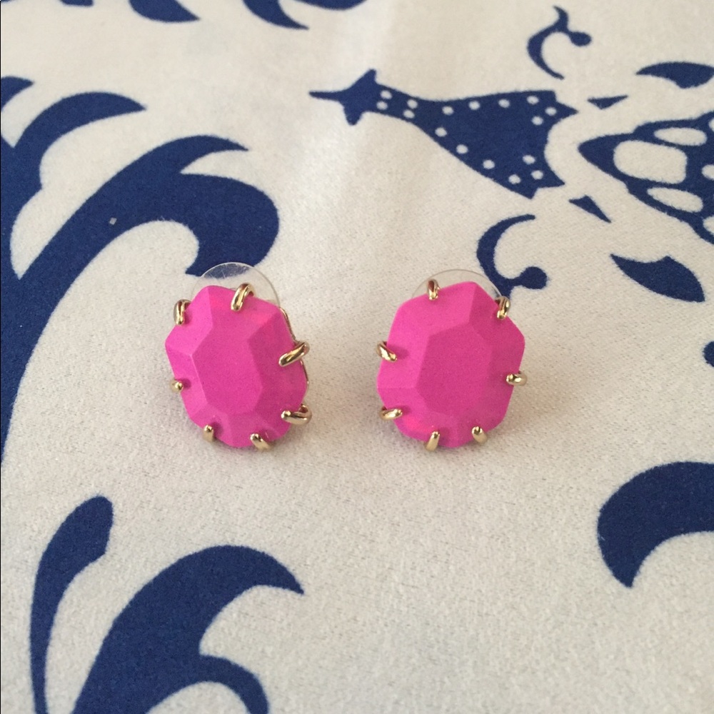 Kendra Scott earrings