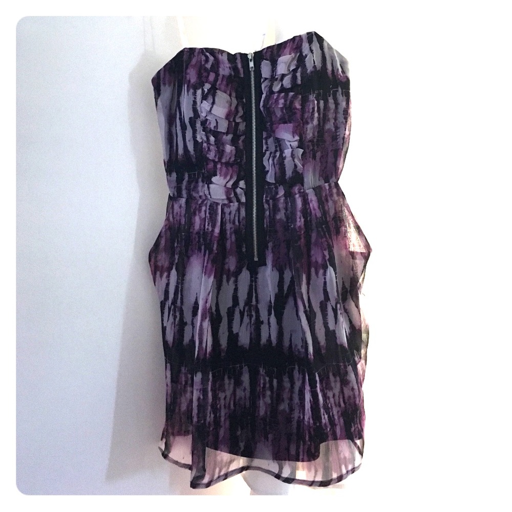 Strapless zipper dress