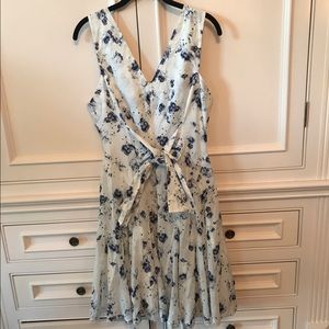 Rebecca Taylor size 8 white and blue floral dress