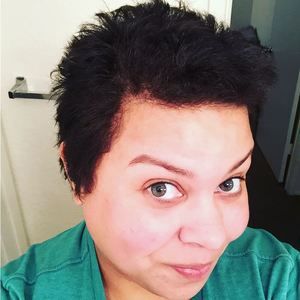 Meet your Posher, Chanel