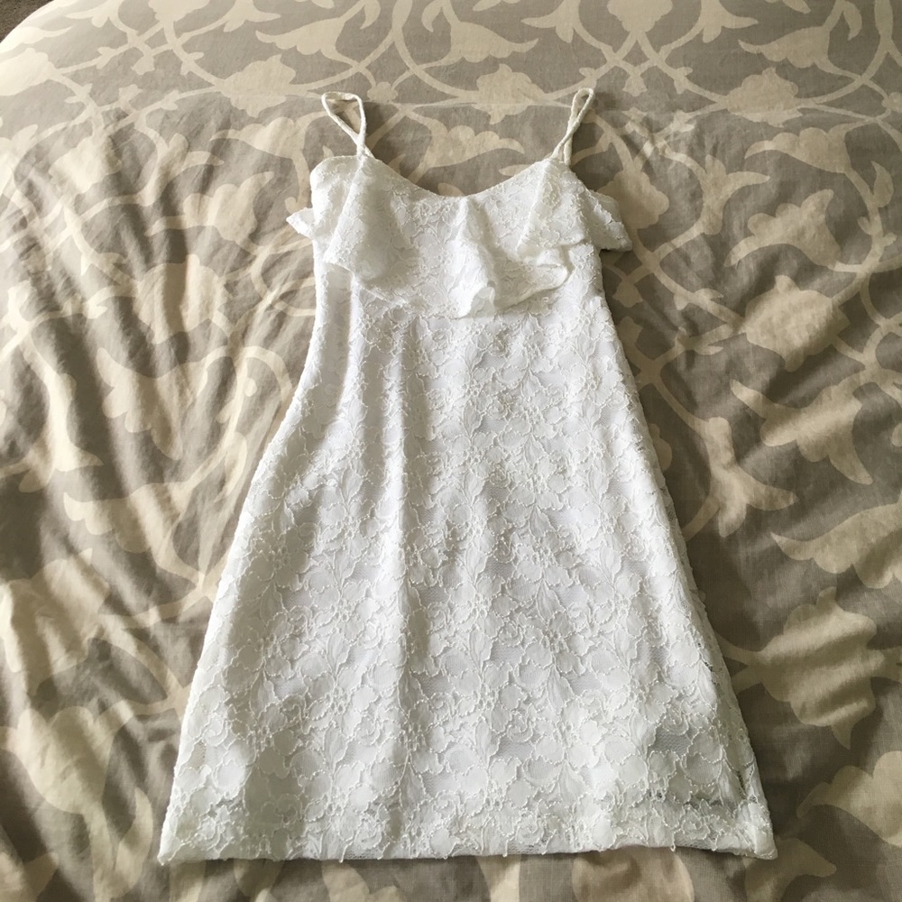 STRAPPY WHITE LACE MINI DRESS