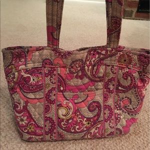 Used Vera Bradley tote