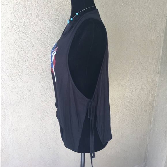 Orange Creek patriotic heart open side tank - Picture 5 of 8