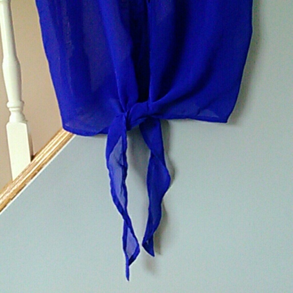 Sheer Caged Top - Picture 4 of 6