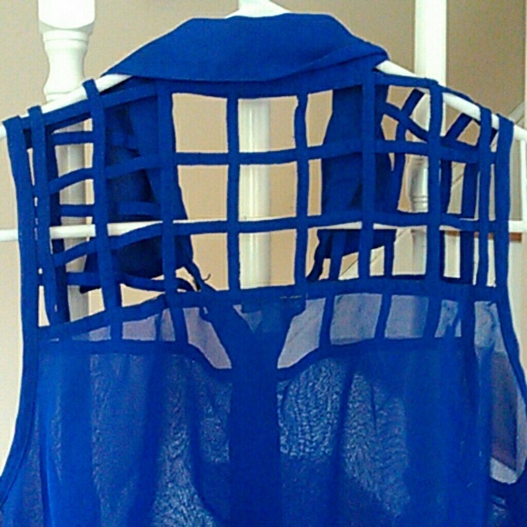 Sheer Caged Top - Picture 5 of 6