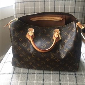 Louis Vuitton Speedy 30