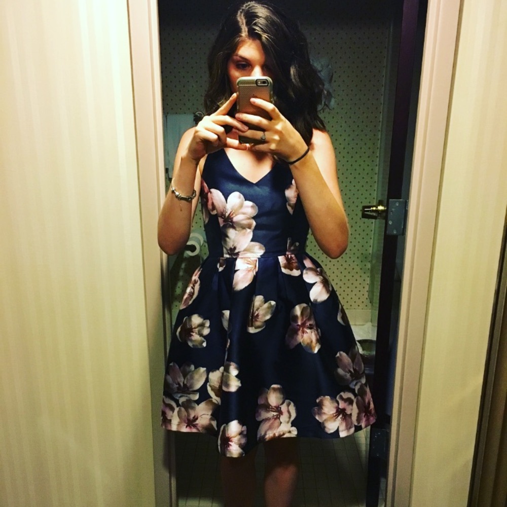 Meet your Posher, Cassandra