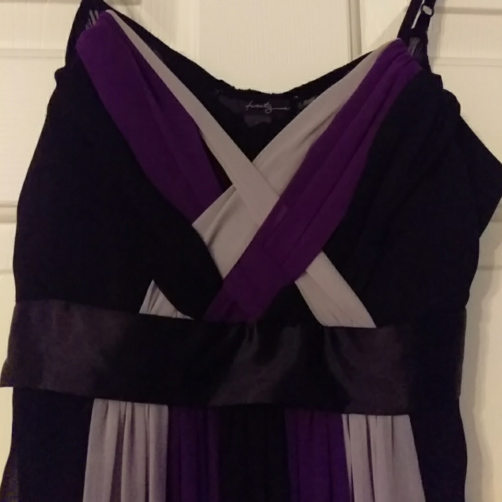 Twenty One Cocktail Dress - Picture 2 of 3