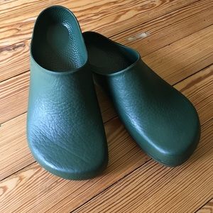birkenstock clogs plastic