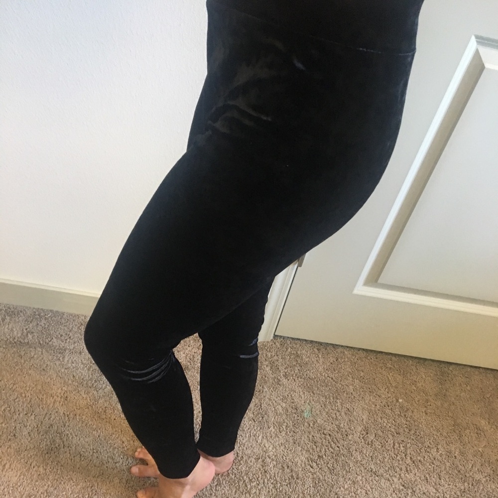 Velvet leggings