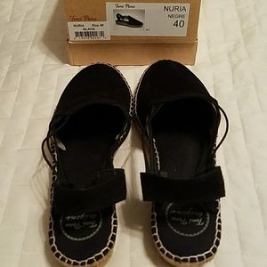 Toni Pons Nuria sandal