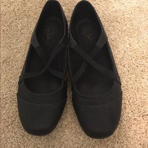 Life Stride Flats