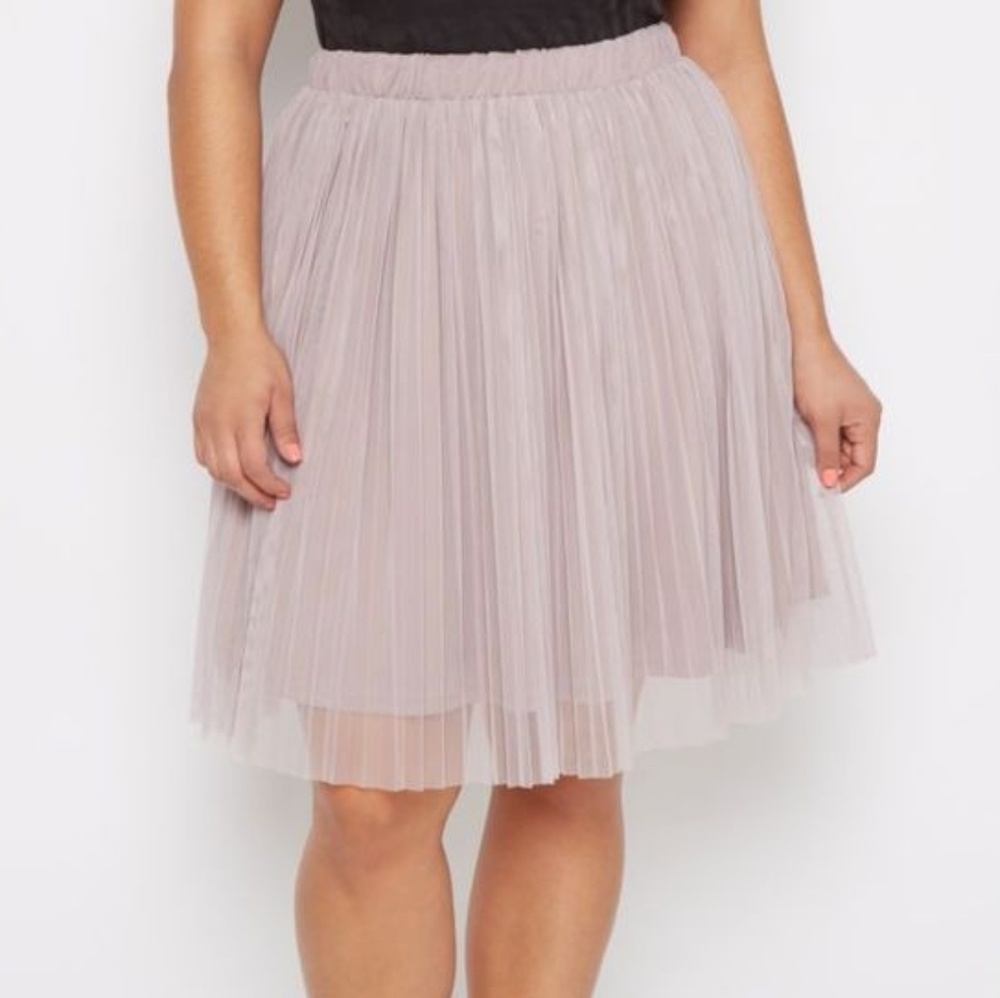 *CLOSEOUT* Rue21 Lavender Tulle Pleated Skirt 3X
