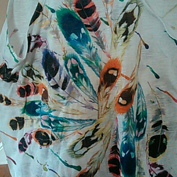 Feather and Sequin Tank - Picture 6 of 7