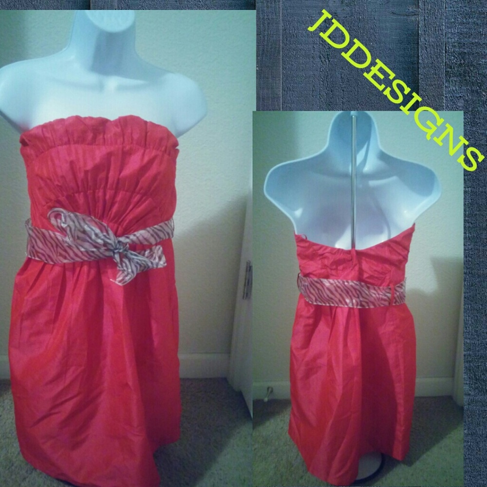 NWOT $8 if bundled Prom, Wedding or Party Dress