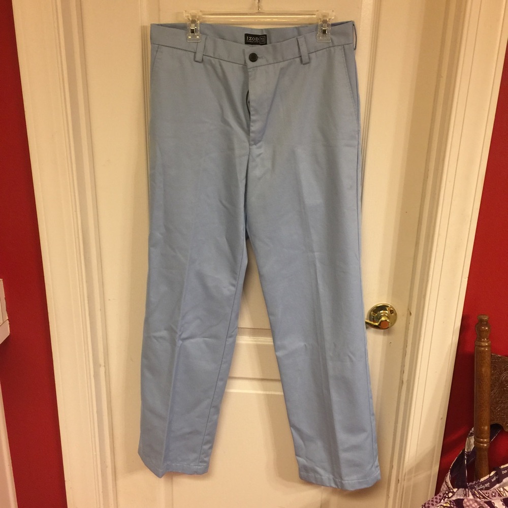 LIKE NEW IZOD American Chino