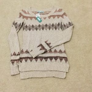 "Maurices" long sleeve sweater