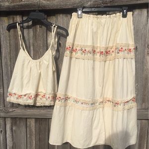 Vintage Embroidered flower set