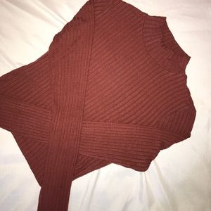 Long sleeve crop top