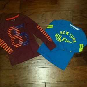 Bundle of 2 TOMMY HILFIGER sweaters(4Tto 5T)