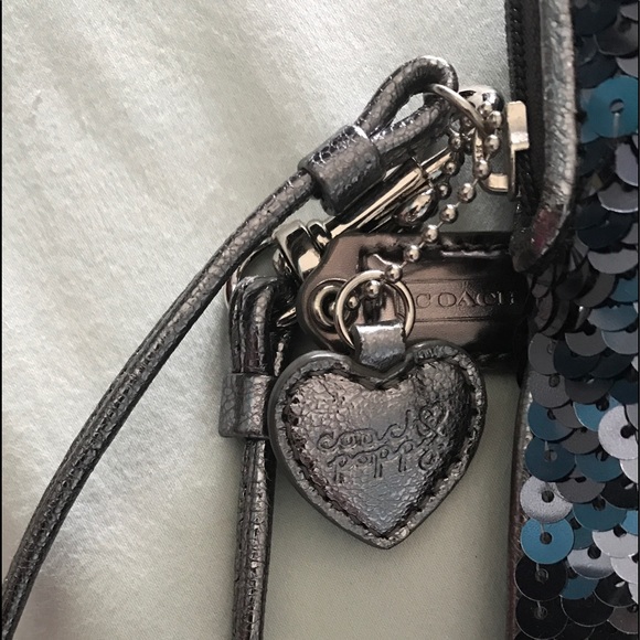 Coach Sequin Wristlet - Picture 4 of 4