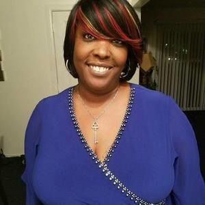 Meet your Posher, Nickie