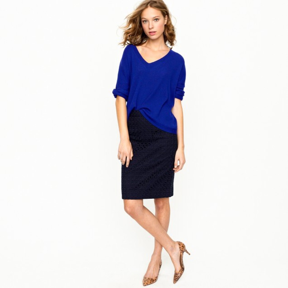 J. Crew navy blue eyelet pencil skirt (size 4)